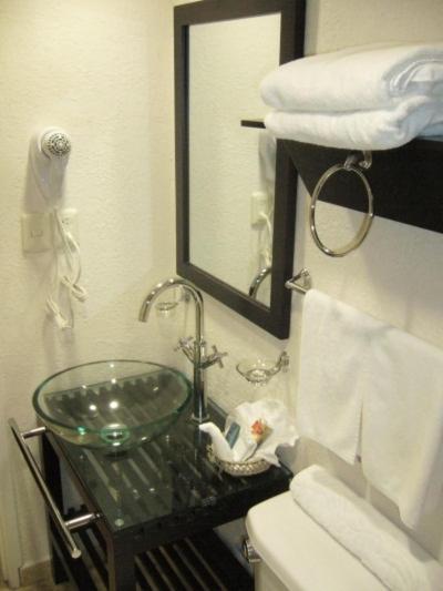 Madero Suites Coatzacoalcos Zimmer foto